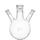Trojhrdlá banka s kulatým dnem se šikmými bočními hrdly, 100 ml, brusy 29/14/14, GLASSCO, borosilikátové sklo (BORO 3.3)